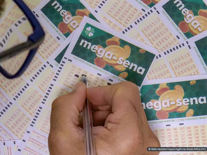 Mega-Sena sorteia nesta ter&ccedil;a-feira pr&ecirc;mio de R$ 35 milh&otilde;es
