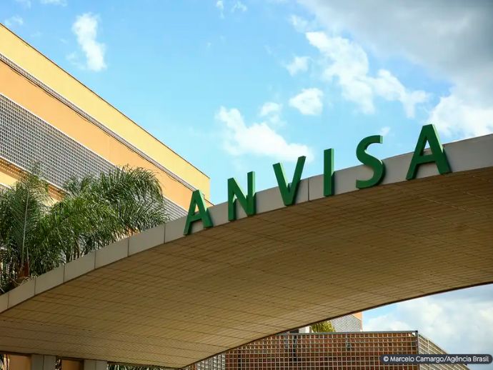 Anvisa pro&iacute;be produtos com fenol em procedimento de sa&uacute;de ou est&eacute;tico