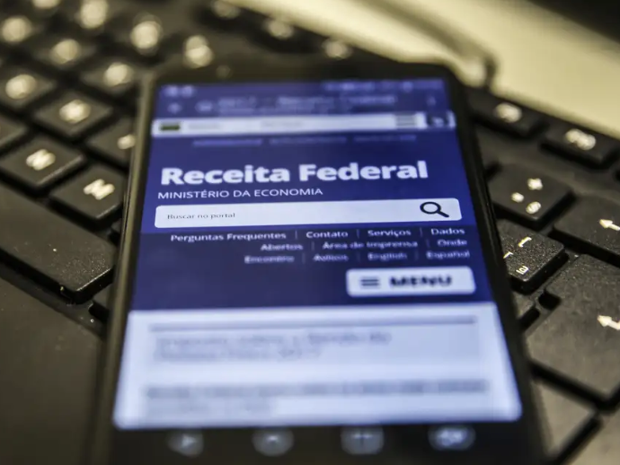 Consulta a terceiro lote de restitui&ccedil;&atilde;o do IR 2024 come&ccedil;a hoje