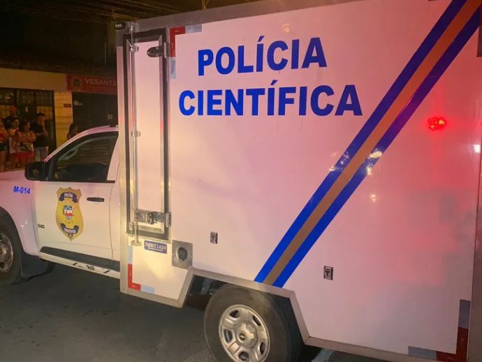 Homem &eacute; executado a tiros dentro de barbearia em Rio Largo