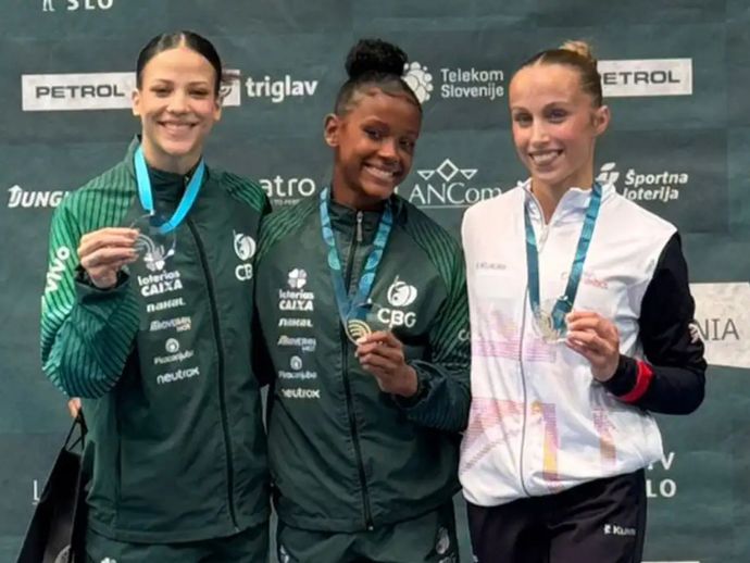 Gin&aacute;stica brasileira faz dobradinhas em Copa do Mundo na Eslov&ecirc;nia