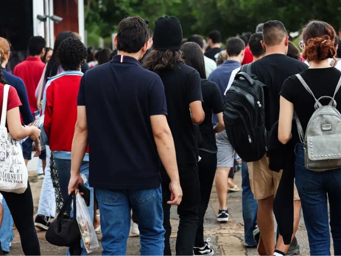 Nordeste &eacute; a regi&atilde;o com maior n&uacute;mero de inscritos no Enem 2025