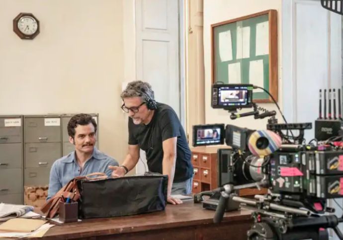 Filme O Agente Secreto chega aos cinemas em todo o país