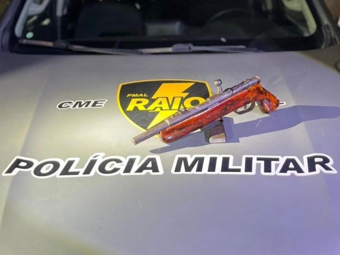 Pol&iacute;cia prende suspeito de roubar motorista por aplicativo no Vergel do Lago