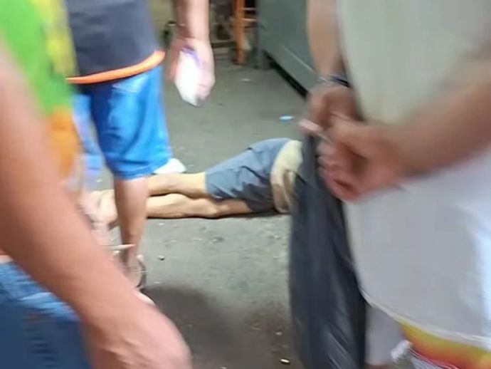 Jovem de 24 anos &eacute; morto a tiros na Feira do Rato, no Centro de Macei&oacute;