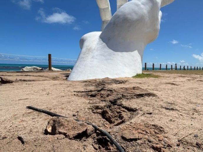 Furto de cabos afeta ilumina&ccedil;&atilde;o p&uacute;blica na nova orla do Porto de Macei&oacute;