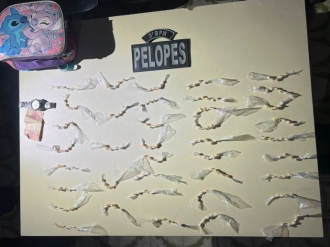 PM apreende adolescentes com quase 200 pedras de crack em Arapiraca