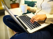 Golpes no Dia das M&atilde;es: veja como se proteger nas compras online