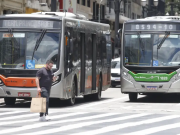 Setor de servi&ccedil;os cresce 0,3% em junho e atinge patamar recorde