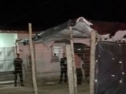 Jovem de 23 anos &eacute; executado com 13 tiros dentro de casa em Atalaia