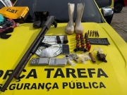 Pol&iacute;cia prende suspeito de coordenar ataques no Mocambo e apreende armas